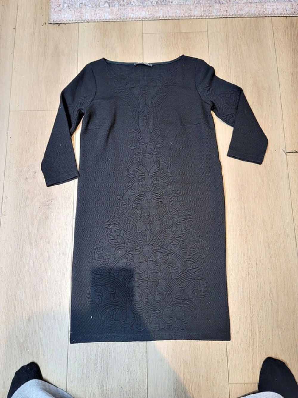 Betty Barclay Paisley Mini Dress in Black Like New NWOT